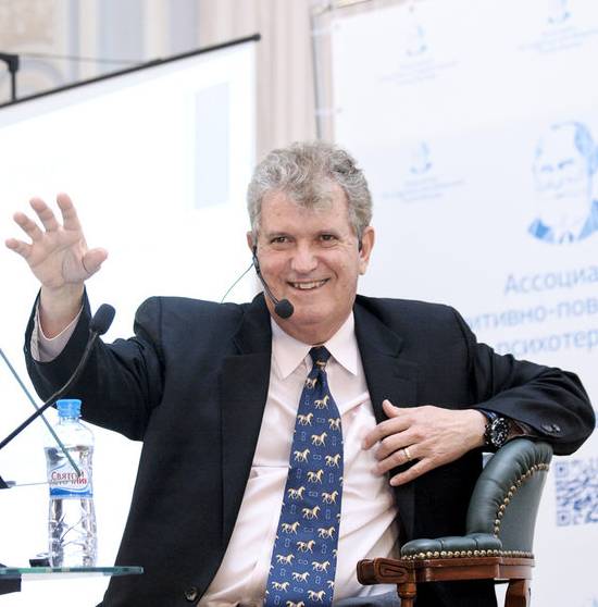 [Роберт Лихи] КПТ схематерапия. Терапия эмоциональ_0.jpg